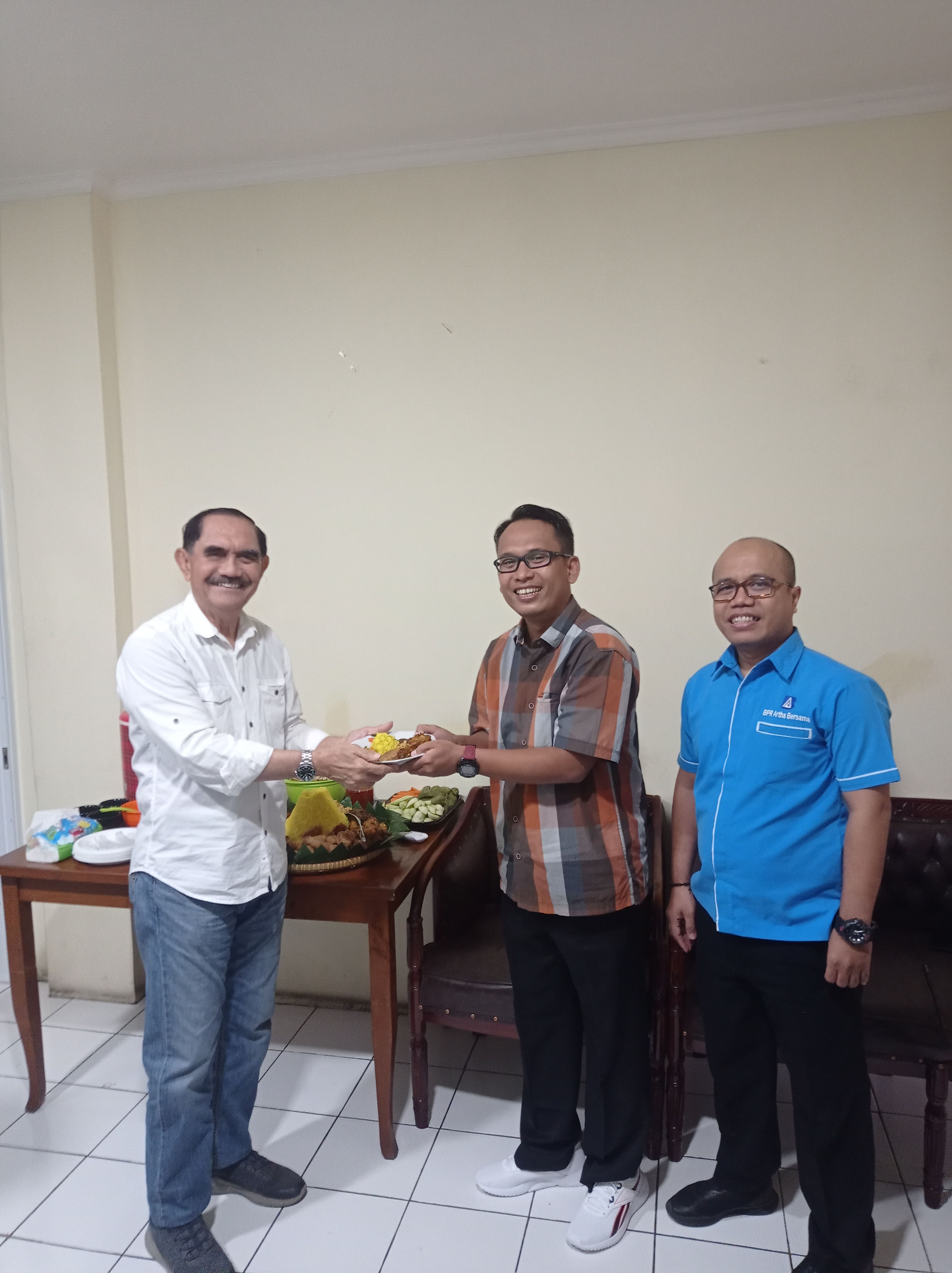 PT BPR ARTHA BERSAMA Menggelar Acara Syukuran Tahunan